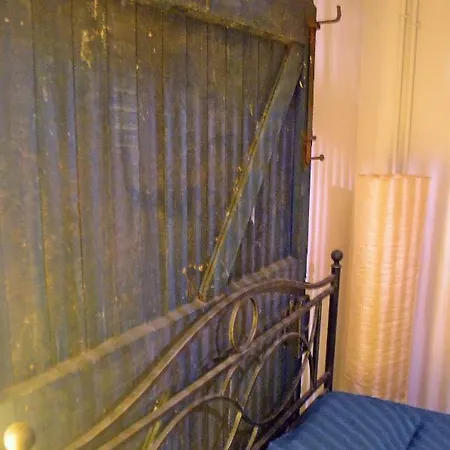Zanzibar Bedroom Homestay